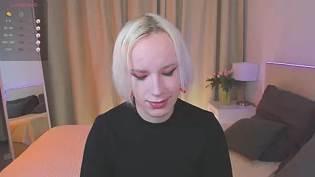 Snapshot of Amanda_Brow chatting on 02/16/25, 05:59 Amanda Brow online show from 02/16/25, 05:59