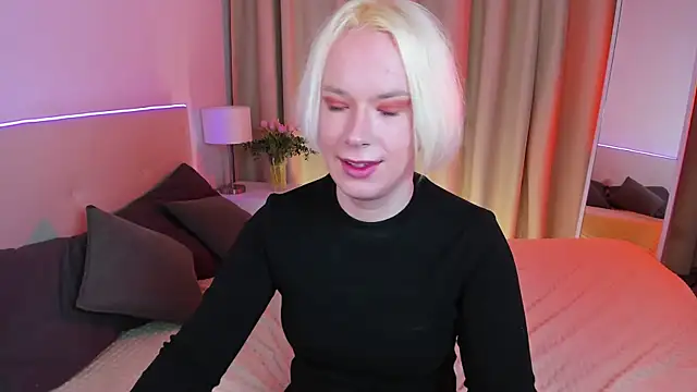 Snapshot of Amanda_Brow chatting on 02/22/25, 09:23 Amanda Brow online show from 02/22/25, 09:23