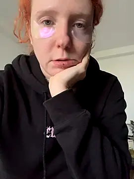 alt cutie online show from 10/05/25, 03:54