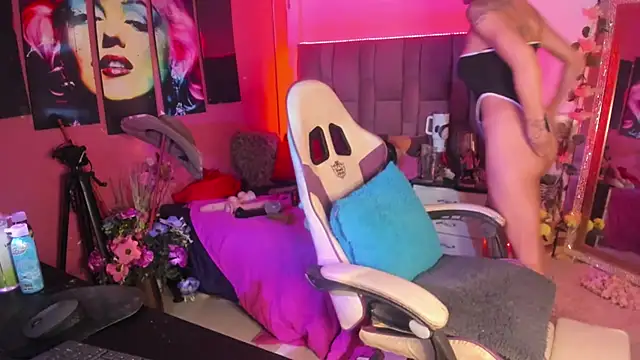 Snapshot of sweetyose chatting on 03/26/26, 08:25 sweetyose online show from 03/26/26, 08:25