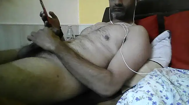 Snapshot of urbrownbunny chatting on 12/24/24, 05:55 urbrownbunny online show from 12/24/24, 05:55