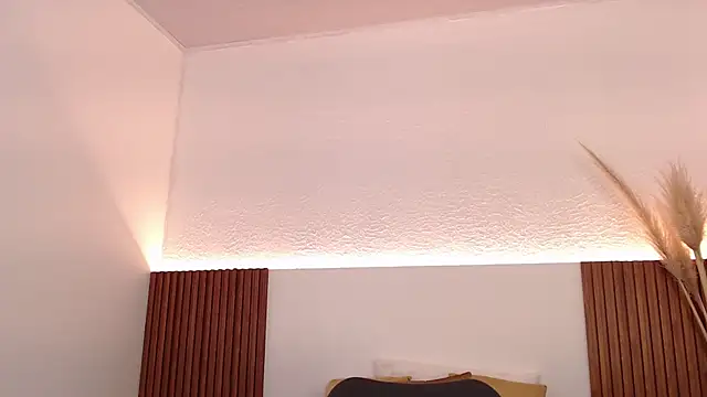 Snapshot of zander_2120 chatting on 12/05/24, 02:11 zander 2120 online show from 12/05/24, 02:11