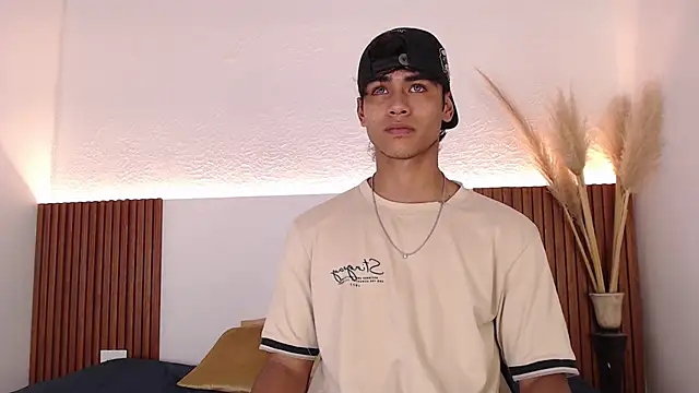 zander 2120 online show from 12/07/24, 01:40