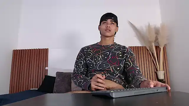 zander 2120 online show from 01/20/25, 01:21