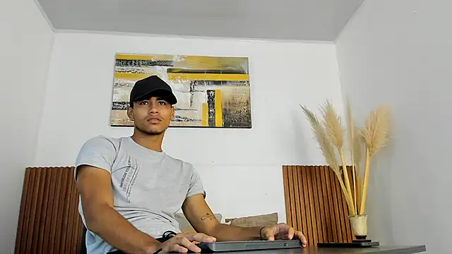 zander 2120 online show from 09/17/25, 01:02