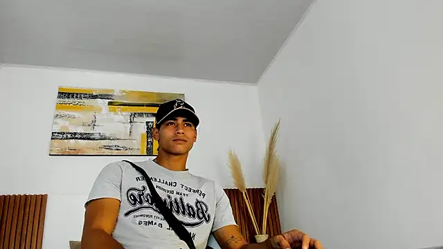 zander 2120 online show from 02/26/26, 02:27