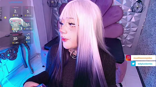 Snapshot of toky_doll chatting on 12/03/25, 09:02 toky doll online show from 12/03/25, 09:02