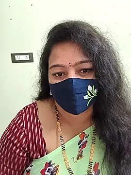 neelu-hoty online show from 02/19/26, 01:18