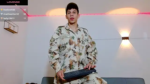 Snapshot of jeff_ross chatting on 11/25/25, 11:32 jeff ross online show from 11/25/25, 11:32