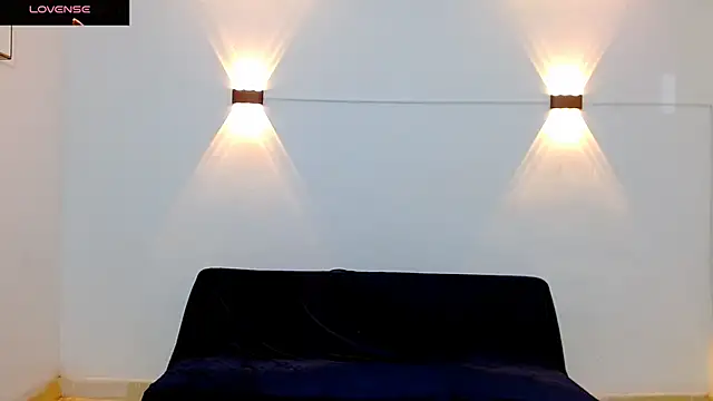 Snapshot of jeff_ross chatting on 12/04/25, 01:42 jeff ross online show from 12/04/25, 01:42