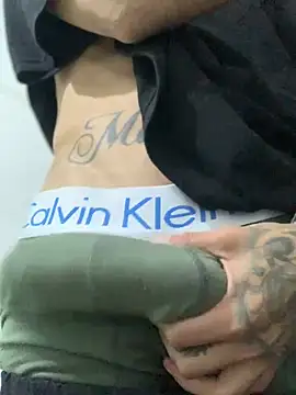 Snapshot of 27powercm chatting on 01/19/25, 05:15 27powercm online show from 01/19/25, 05:15