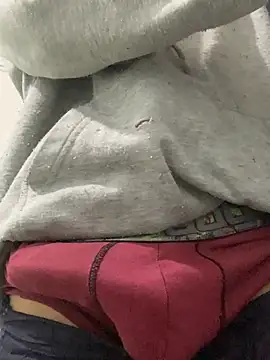 Snapshot of 27powercm chatting on 01/28/25, 05:54 27powercm online show from 01/28/25, 05:54