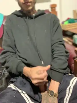 Snapshot of 27powercm chatting on 01/31/25, 01:01 27powercm online show from 01/31/25, 01:01