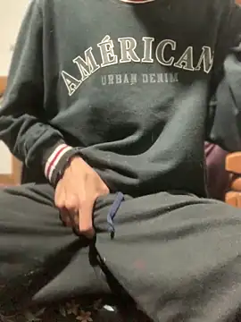 Snapshot of 27powercm chatting on 02/10/25, 03:13 27powercm online show from 02/10/25, 03:13