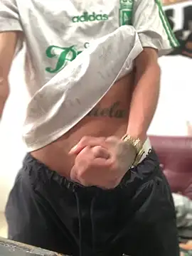 Snapshot of 27powercm chatting on 03/18/25, 09:10 27powercm online show from 03/18/25, 09:10