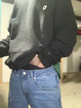 Snapshot of 27powercm chatting on 10/20/25, 03:40 27powercm online show from 10/20/25, 03:40