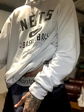 Snapshot of 27powercm chatting on 10/26/25, 05:46 27powercm online show from 10/26/25, 05:46