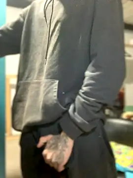 Snapshot of 27powercm chatting on 11/05/25, 05:40 27powercm online show from 11/05/25, 05:40