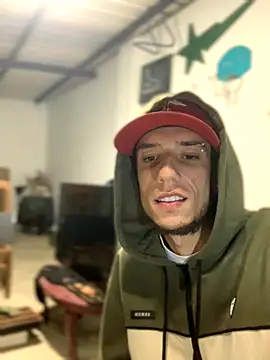 Snapshot of 27powercm chatting on 11/22/25, 04:11 27powercm online show from 11/22/25, 04:11