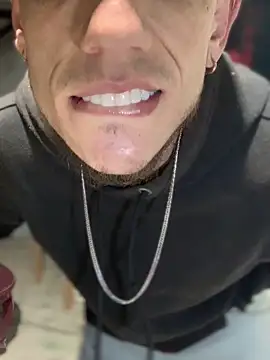 Snapshot of 27powercm chatting on 11/26/25, 06:14 27powercm online show from 11/26/25, 06:14