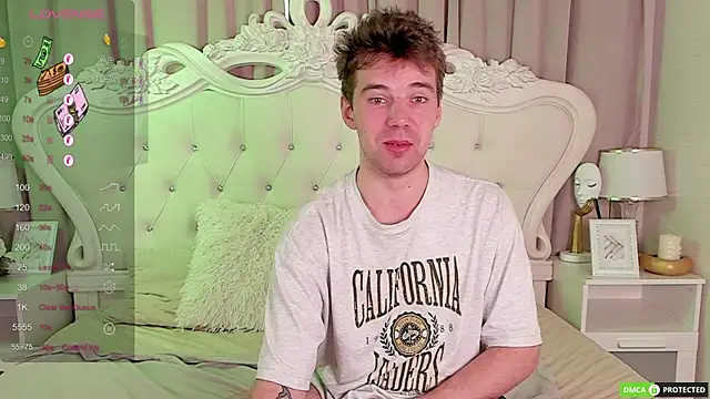 ArthurWhitee online show from 09/21/25, 03:08