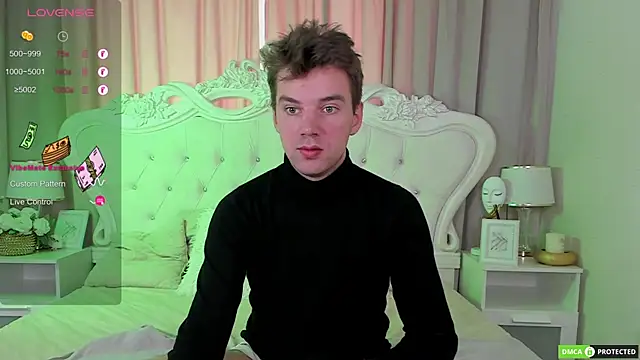 ArthurWhitee online show from 09/26/25, 08:40