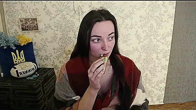  Barbie Kiss  online show from 01/16/25, 09:16