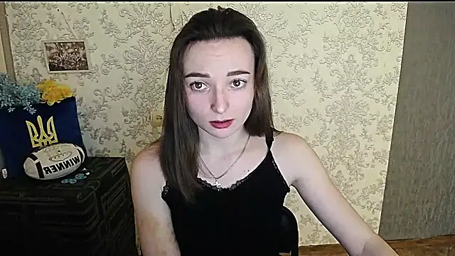  Barbie Kiss  online show from 01/17/25, 06:26