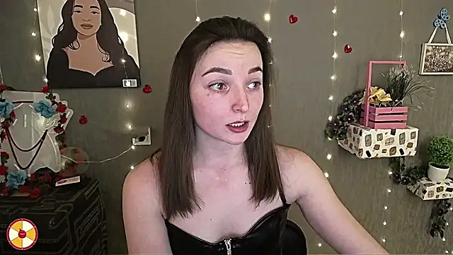  Barbie Kiss  online show from 02/23/25, 11:11