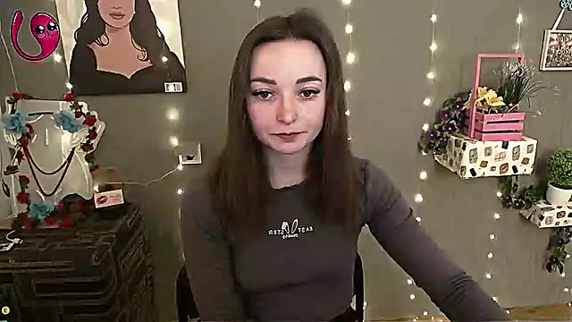  Barbie Kiss  online show from 03/07/25, 08:23