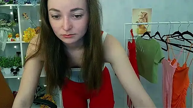  Barbie Kiss  online show from 03/25/26, 07:25