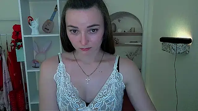 Snapshot of _Barbie_Kiss_ chatting on 05/19/26, 03:07 Barbie Kiss online show from 05/19/26, 03:07