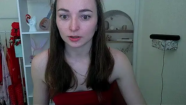 Snapshot of _Barbie_Kiss_ chatting on 05/22/26, 06:42 Barbie Kiss online show from 05/22/26, 06:42