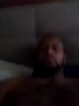 Snapshot of rmsicv chatting on 10/23/25, 04:12 rmsicv online show from 10/23/25, 04:12