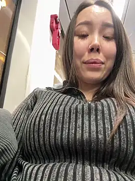 Asian Asami online show from 01/17/25, 03:53