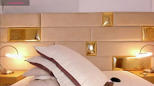 Arii stone online show from 03/22/25, 07:04