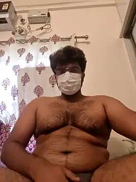 Snapshot of yourdreamman0705 chatting on 12/16/24, 10:40 yourdreamman0705 online show from 12/16/24, 10:40