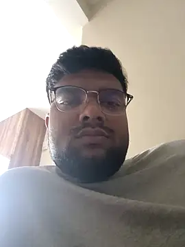 Snapshot of yourdreamman0705 chatting on 01/06/25, 10:02 yourdreamman0705 online show from 01/06/25, 10:02