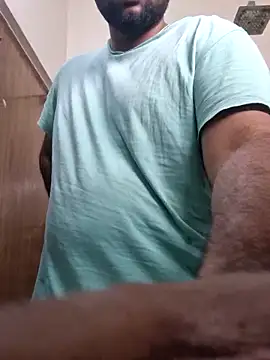 Snapshot of yourdreamman0705 chatting on 01/19/25, 04:12 yourdreamman0705 online show from 01/19/25, 04:12