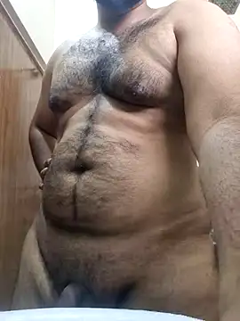 Snapshot of yourdreamman0705 chatting on 02/14/25, 04:26 yourdreamman0705 online show from 02/14/25, 04:26