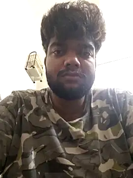 Snapshot of yourdreamman0705 chatting on 02/16/25, 03:04 yourdreamman0705 online show from 02/16/25, 03:04