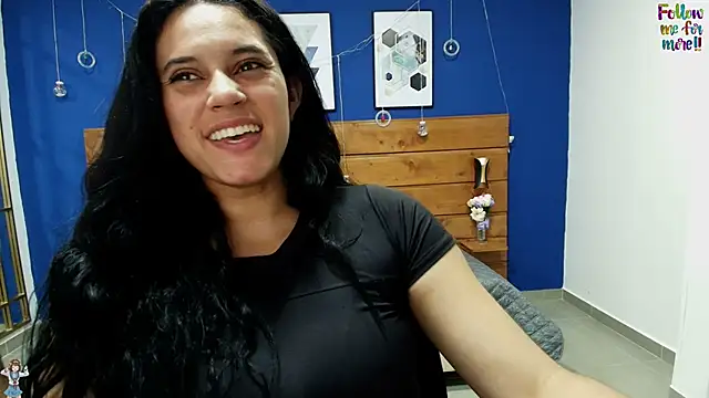 dahiana spark online show from 11/15/25, 08:16