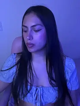 Snapshot of _Danaa chatting on 03/14/25, 07:01 Danaa online show from 03/14/25, 07:01