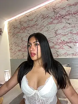 Snapshot of _Danaa chatting on 09/30/25, 06:57 Danaa online show from 09/30/25, 06:57