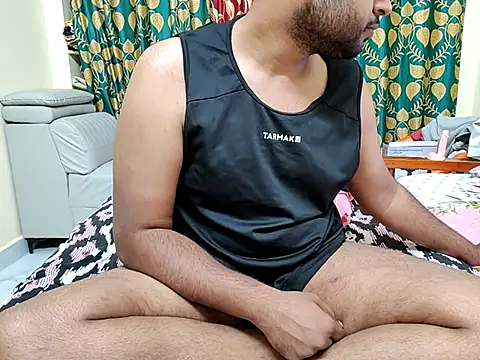 Snapshot of PawanHyd7 chatting on 03/12/25, 07:59 PawanHyd7 online show from 03/12/25, 07:59