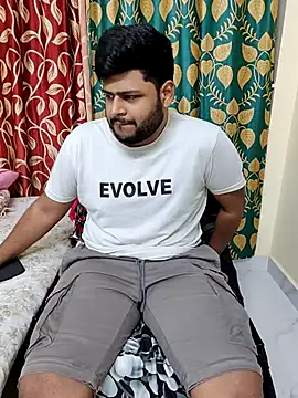 Snapshot of PawanHyd7 chatting on 10/24/25, 06:48 PawanHyd7 online show from 10/24/25, 06:48