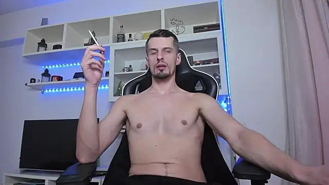 Snapshot of ToddClaytonn chatting on 09/30/25, 09:25 ToddClaytonn online show from 09/30/25, 09:25