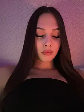 EricaWalls online show from 02/11/25, 04:44