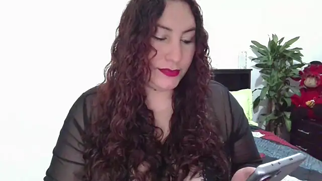 Snapshot of catalina_boobs chatting on 02/02/26, 10:52 catalina boobs online show from 02/02/26, 10:52