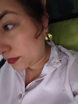 catalina boobs online show from 05/17/26, 09:33